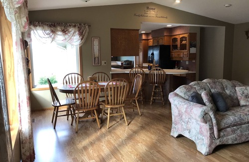 Lake City House | Beautiful spacious house with spectacular views of Lake Pepin