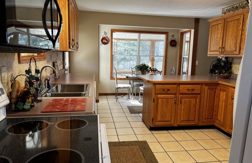 Monticello House | Beautiful, Spacious Home in Wooded Resort Area