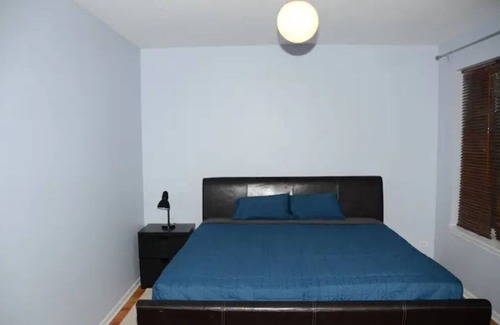Bronzeville House | Beautiful Spacious home minutes from Downtown Chicago