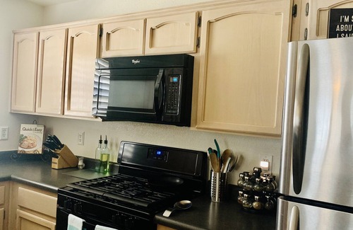 Saint Vitus House | Beautiful, Spacious, Ideally Located East side. Close to many key places.