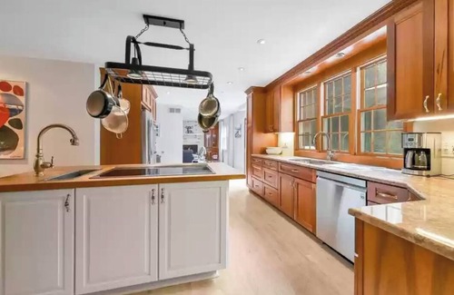 Hampton Bays House | Beautiful Spacious 4 Bedroom House with Large Heated In-ground Salt Water Pool