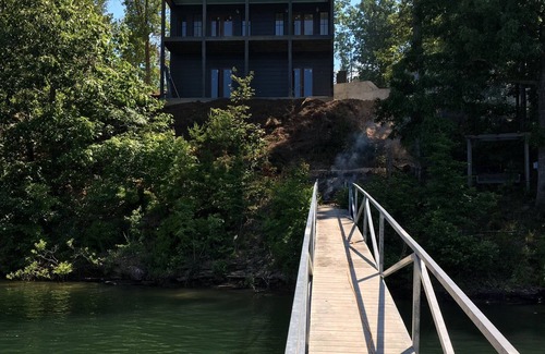 Crane Hill House | Beautiful Spot on Smith Lake