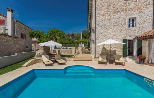 Dracevac Villa | Beautiful Stone House - Villa Parentium with Private Pool