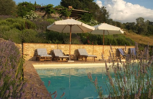 Collazzone Villa | Beautiful stone villa near Todi with private pool in stunning hillside setting