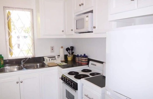 Rockley House | Beautiful Studio Apartment on the South Coast