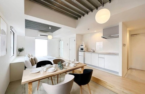 Hiroshima City Centre Apartment | Beautiful Studio Apt City Center for 6 Ppl