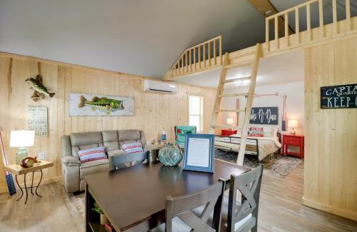 Higden Apartment | Beautiful Studio Cabin Near Greers Ferry Lake!