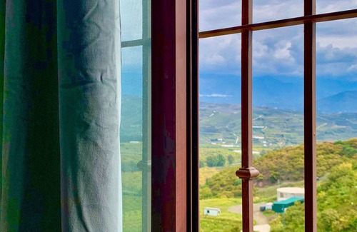 Benamocarra Apartment | Beautiful Studio in a finca close to the sea