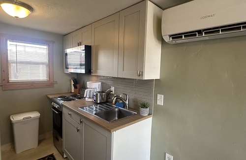 Loa Apartment | Beautiful Studio Suite #4