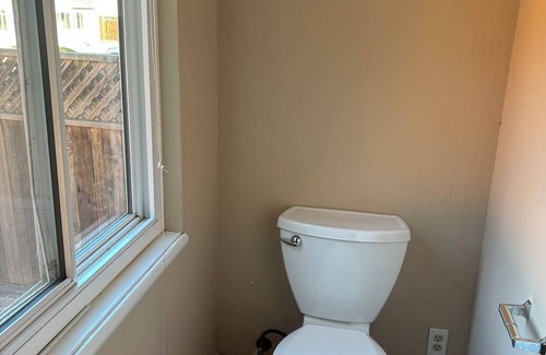 Castro Valley Apartment | Beautiful Studio with private bath and private entry close to Bart