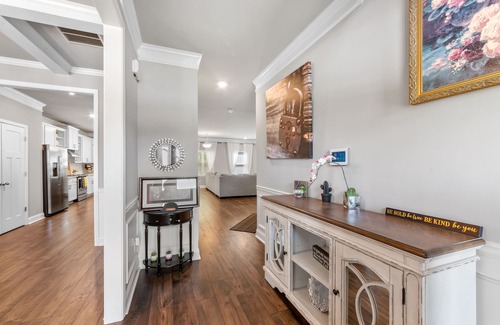 Buford House | Beautiful Stylish Masterpiece in Buford!n