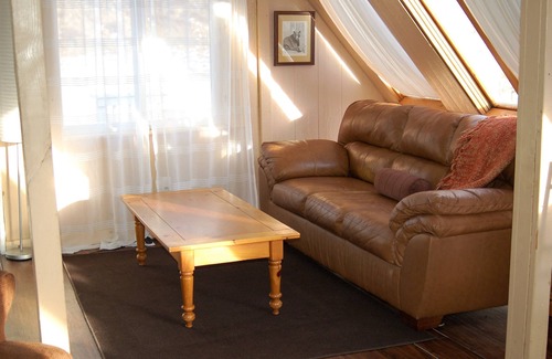 Livermore Apartment | Beautiful Suite in the Colorado Mountains w/Full Gourmet Breakfast