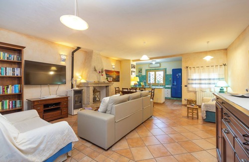 Cannigione Apartment | Beautiful Sun House Villa with Sea View, Wi-Fi, Balcony & Terrace