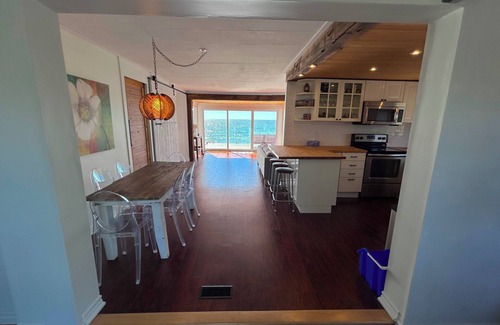 Leamington House | Beautiful sunsets await you at The Beach House