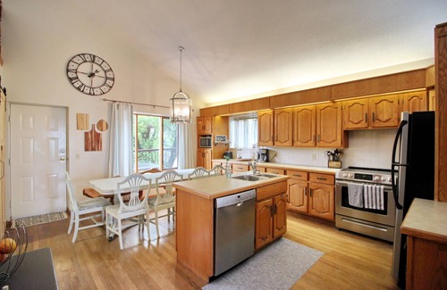 Sylvan Lake House | Beautiful Sylvan Lake waterfront property with unobstructed beach access.