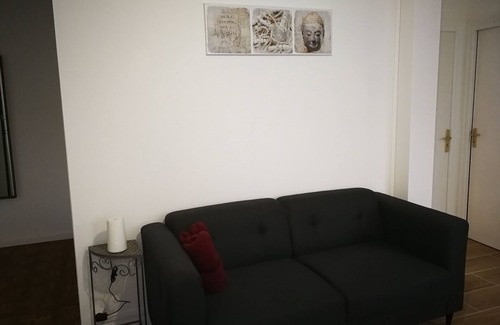 Tarbes Apartment | Beautiful T4 Apartment - BRIGHT with Balcony
