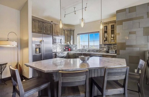 Bear Hollow Village Condo | Beautiful Top Floor Park City Condo