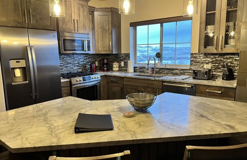 Bear Hollow Village Condo | Beautiful Top Floor Park City Condo
