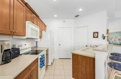 Biggar House | Beautiful townhome close to Beaches and Healthpark
