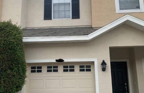 Tampa House | Beautiful Townhome Near Hard Rock Casino!