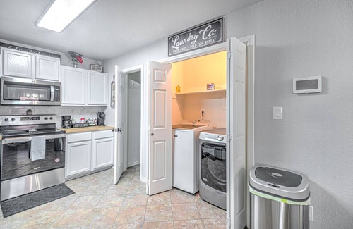 Killeen House | Beautiful Townhome with Hot Tub, Pool Table, and Fire Pit!!