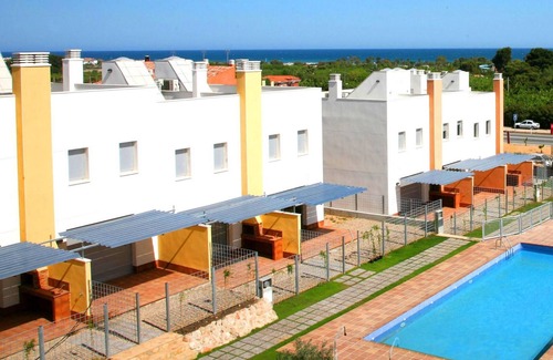 Creixell Apartment | Beautiful Townhouse in Creixell with Pool, Garden, and Private Garage, Just 550m from the Beach