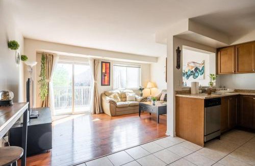 Clairlea - Birchmount Apartment | Beautiful Townhouse In Toronto