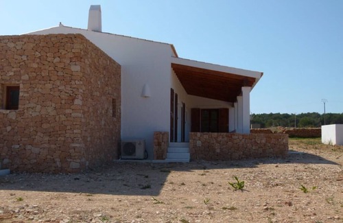 Formentera House | Beautiful traditional style house with charm, located in El Pilar de La Mola.