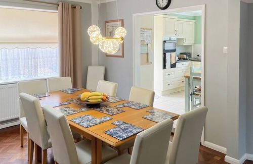 Westgate-on-Sea Cottage | Beautiful tucked away property close to the town and beach.