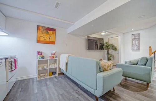 Ajax House | Beautiful Two Bedroom Basement