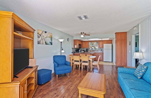 Sebastian Condo | Beautiful two bedroom condo, off Indian River in Sebastian ,FL..