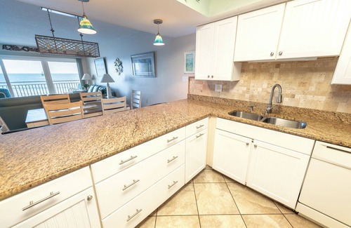 Satellite Beach Condo | Beautiful udpdated 2 bed 2 bath ocean front condo with amazing ocean views!