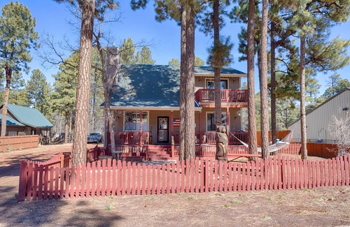 Pinetop House | Beautiful, upgraded home in the heart of Pinetop, Woodland Lake area