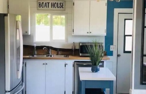 Port Hadlock House | Beautiful Oceanview Retreat 2 Bedroom Home