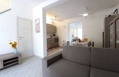 Lido di Pomposa House | Beautiful villa for 6 guests with A/C, WIFI, TV, terrace, pets allowed and parking