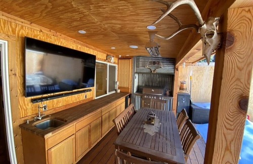Incline Village Condo | Beautiful Vacation Retreat within a walking distance from the beach!