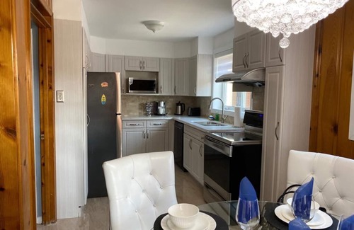 Wexford - Maryvale House | Beautiful Vacation or Relocation Home in Scarborough