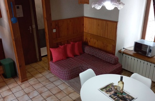 La Malene House | Beautiful vaulted house dating from 1647 (Jeanne's house)