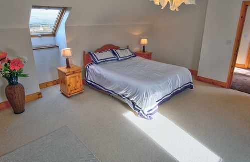 Maum House | Beautiful View of the Mcgillycuddy Reeks