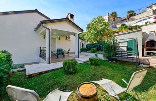 Zagore House | Beautiful villa for 2 people with WIFI, A/C, TV, terrace and parking