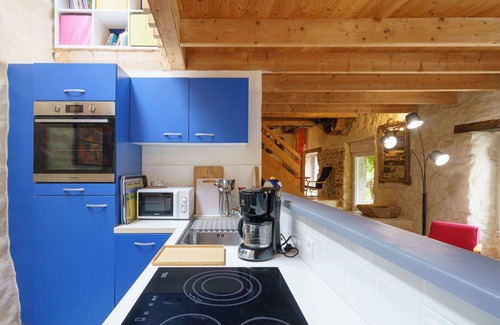 Plovan House | Beautiful villa for 6 people with WIFI, TV, terrace and parking