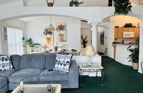 Eagle Pointe South Villa | Beautiful Villa in Kissimmee, Florida with Private Pool & Free Wifi