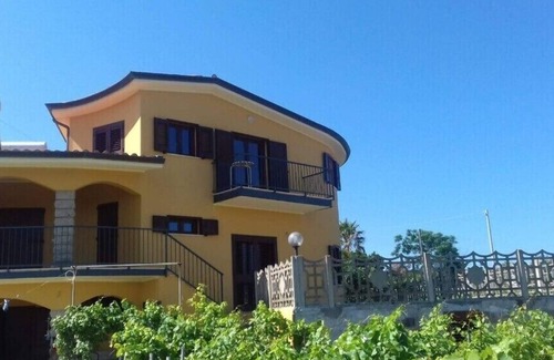 Bosa Apartment | Beautiful Villa in the Middle Vineyard #1