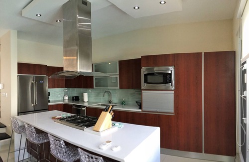 Candelero Abajo Villa | Beautiful Villa - Montecarlo- Palmas del Mar - Private Pool and Generator