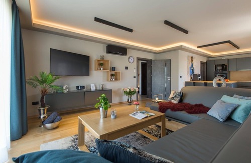 Kukci Villa | Beautiful villa with a private pool and jacuzzi near Poreč