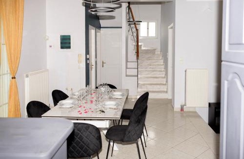 Lakopetra Villa | Beautiful village house