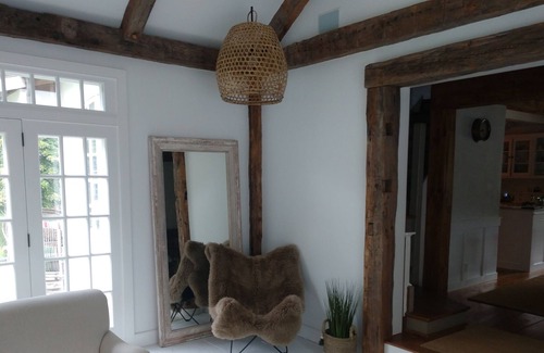 Wainscott Woods House | Beautiful Wainscott Barn