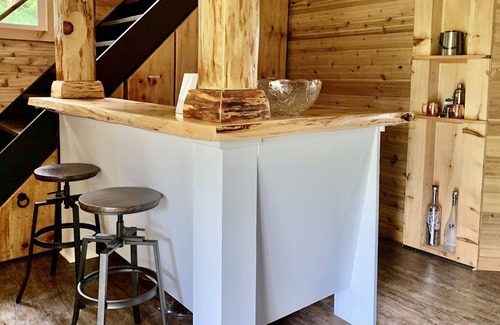 Head Lake Cottage | Beautiful Waterfront Cottage