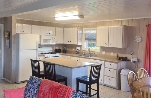 Hope Town Villa | Beautiful waterfront home w/private dockage within HT Harbour