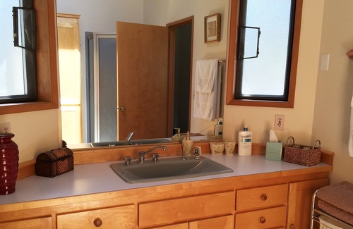 Clinton House | Beautiful Whidbey View House